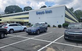 Days Inn By Wyndham Alexandria South