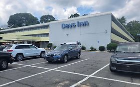 Days Inn By Wyndham Alexandria South